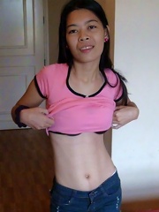 Petite young Filipina girl Marie knows how to suck and fuck